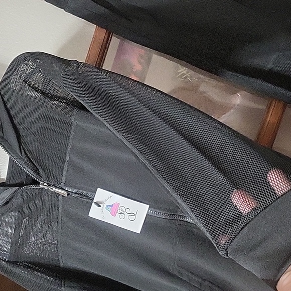 Kimberly C Jogging set - Picture 4 of 6